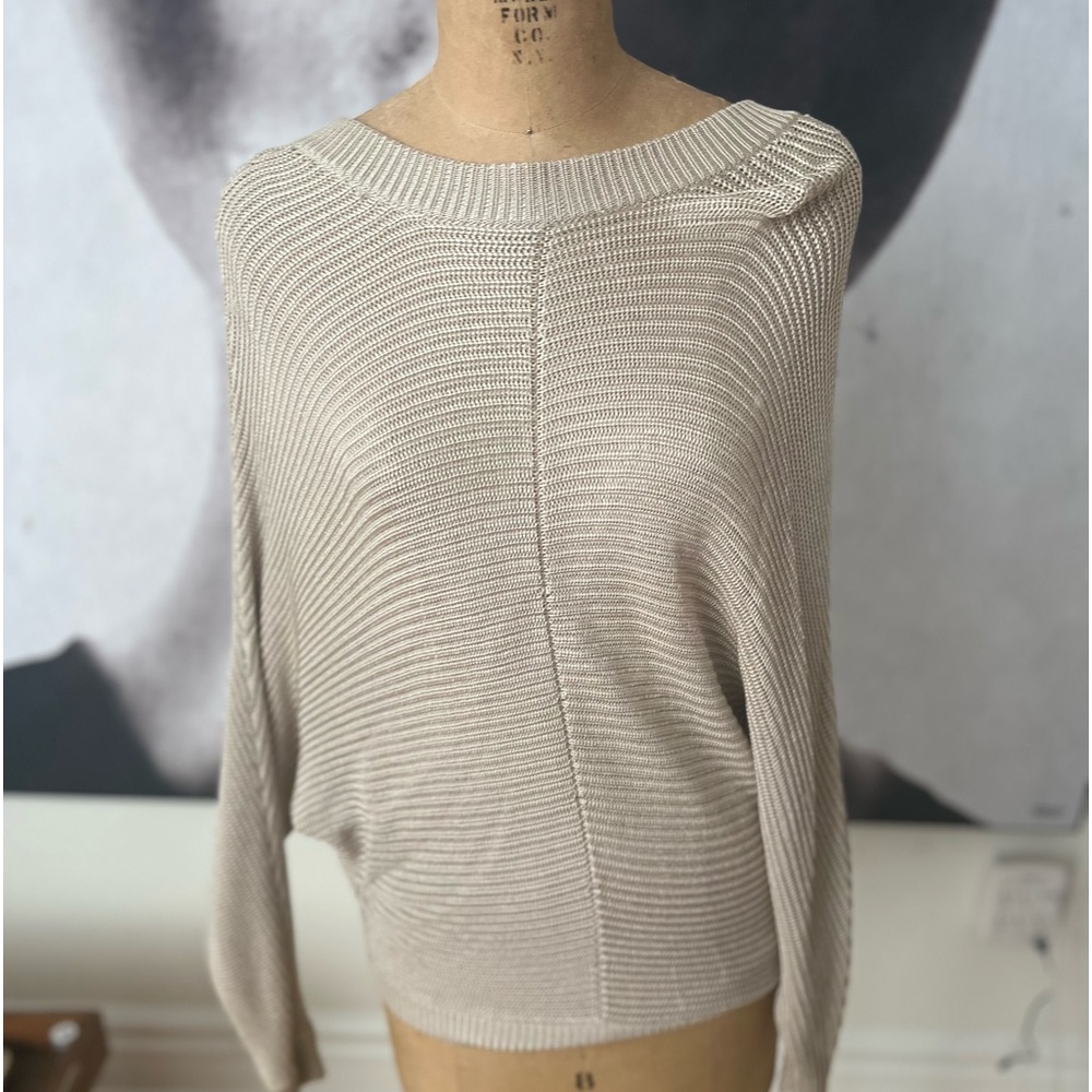 Theory sweater in size P